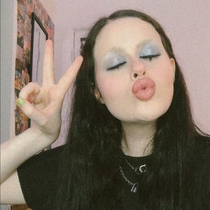 Meet your Posher, Audrey